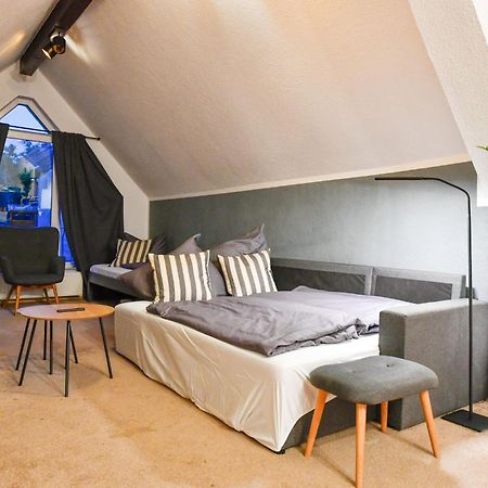 Grosses Spree Apartment, 3 Schlafzimmer Bis 10 Personen, 4X Kfz Parkplatz, Terrasse, Waschtrockner, Wlan, Netflix Cottbus Exterior foto